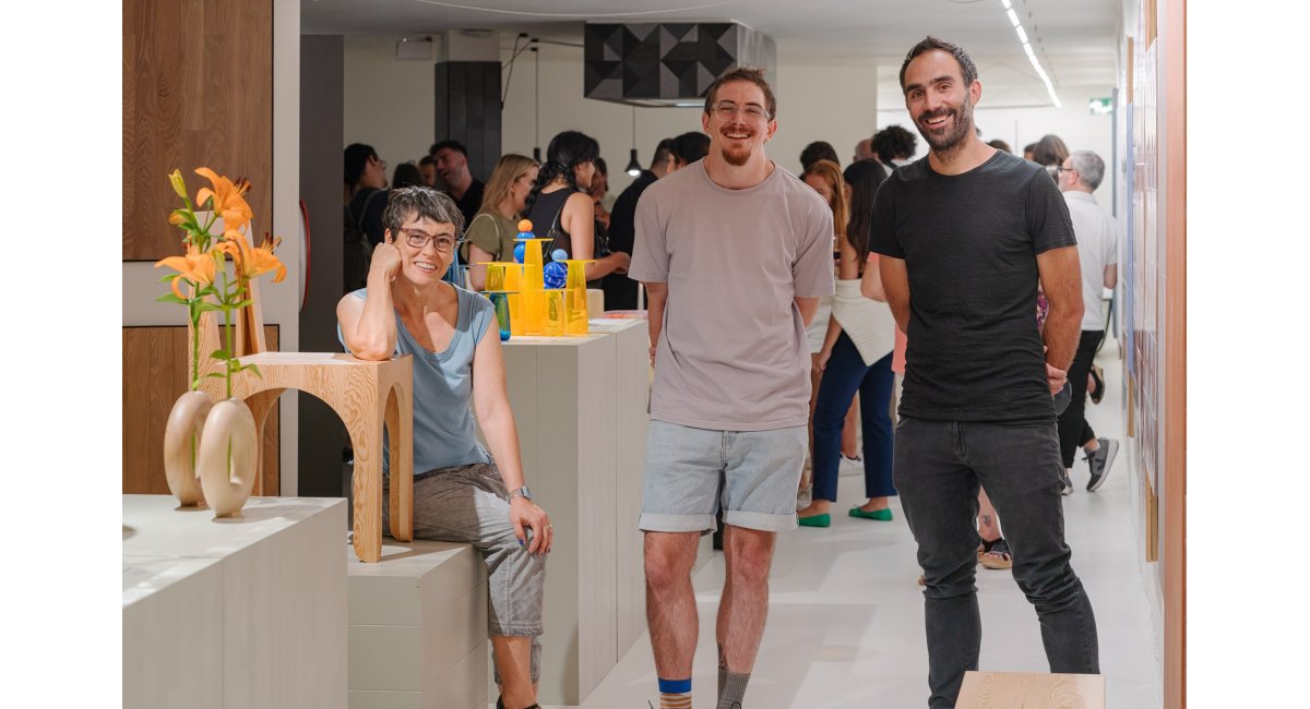 xposición y mesa redonda sobre Artesanía Contemporánea con Rosa Cortiella, The Glass Apprentice y Fusteria JVidal