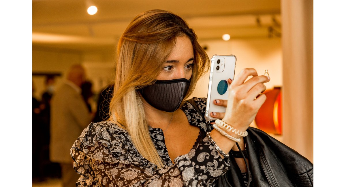 Marc Monzó presenta el solitario "IO" en primicia