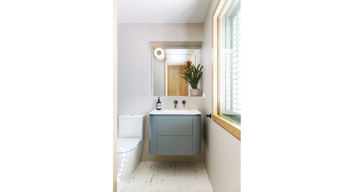 proyecto-baño-azul-MAT-barri-de-la-mercè-Barcelona